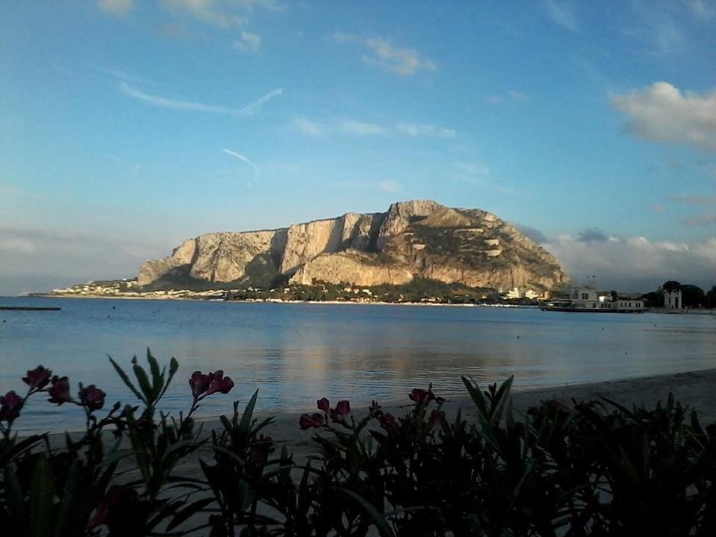 Casa Lunastella Locazione Turistica Mondello Eksteriør bilde